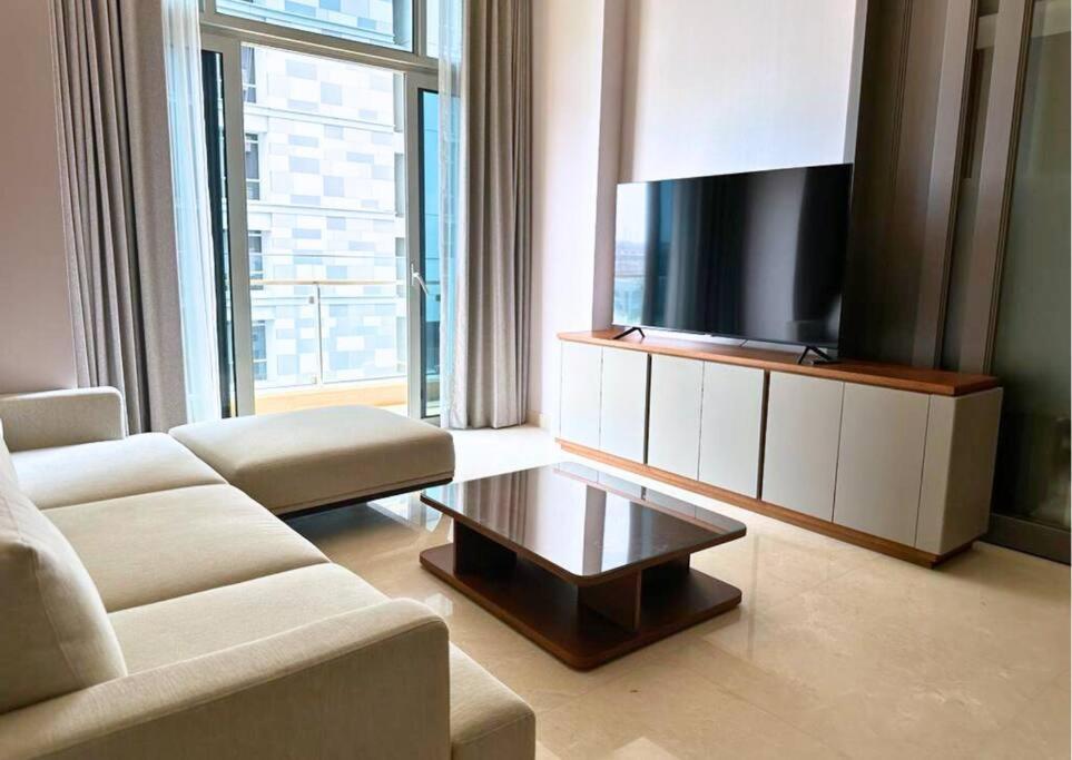 New Charming 2br In Appartement Jakarta