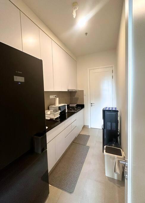 New Charming 2br In Apartment *
